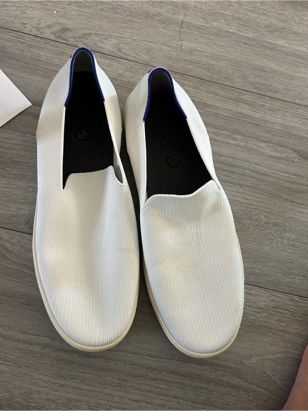 Rothy's White Slip-On Sneaker with Blue Heel Trim Sz 11.5 - Picture 7 of 10